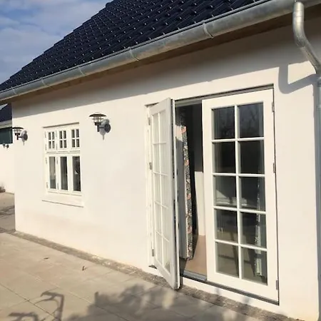 Villa Cozy, Quiet Perfect For Business Or Pleasure