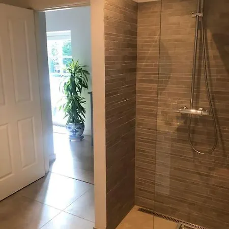 Villa Cozy, Quiet Perfect For Business Or Pleasure Hillerod