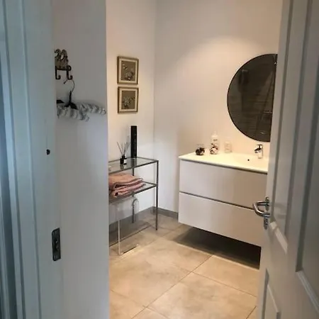 Villa Cozy, Quiet Perfect For Business Or Pleasure *