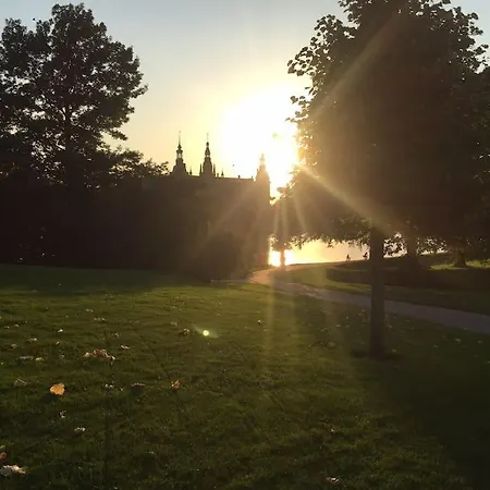 Cozy, Quiet Perfect For Business Or Pleasure Hillerod