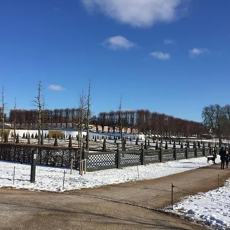 Cozy, Quiet Perfect For Business Or Pleasure * Hillerod