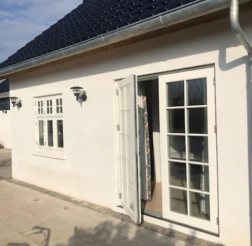 Villa Cozy, Quiet Perfect For Business Or Pleasure